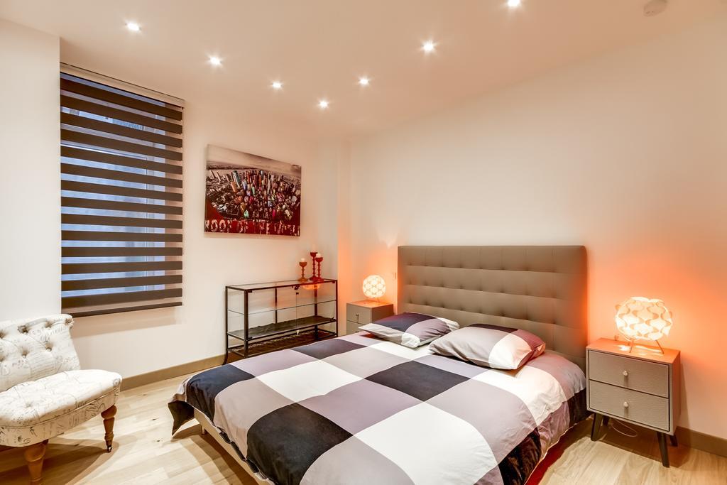 Just Renovated 138m2 On The Seine Appartement