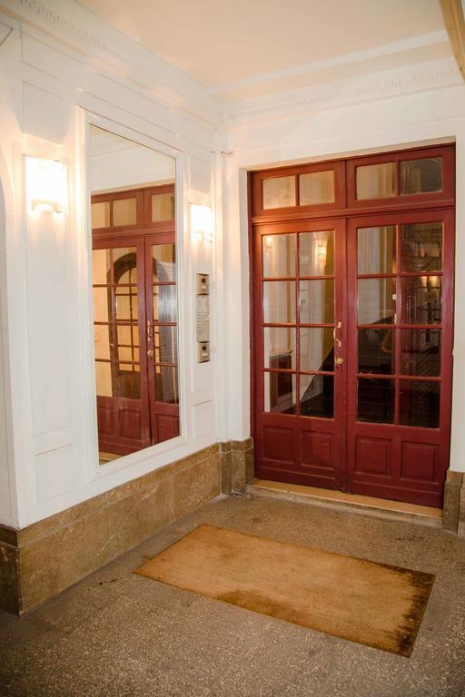 Just Renovated 138m2 On The Seine Appartement *